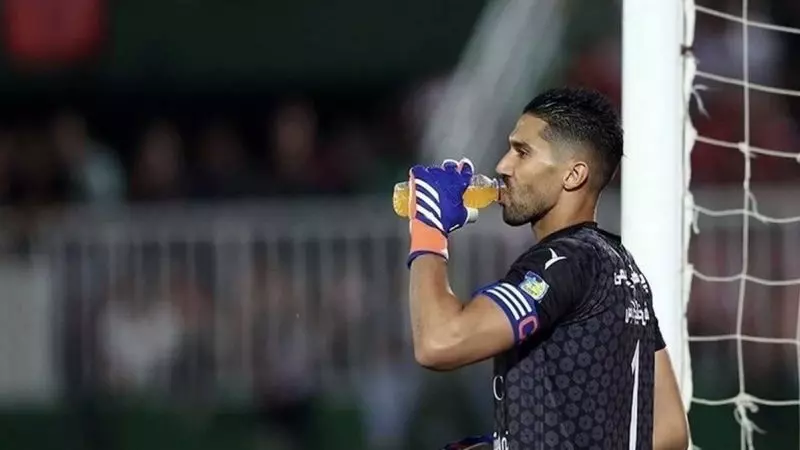 حسینی ؛ امید سید حسین حسینی برای ثبت کلین شیت به آمار صفر گل زده هوادار