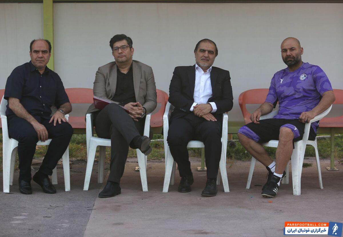 مدیران باشگاه امروز هم بروند دیر است؛ شما در حد لیگ دو هم نیستید/ ۶ گل خورده در ۲ بازی خجالت‌آور است/ سمیعی خودش را پشت فحش خوردن شهریاری و نکونام مخفی کرده است