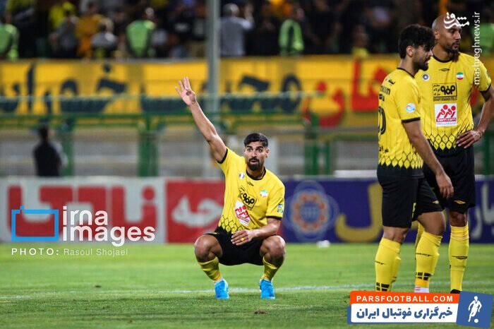 تدبیر عجیب مورایس برای خط دفاعی سپاهان؛ اصرار به چرخش بازیکنان در پست غیرتخصصی