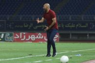 استقلال ؛کلیپ صحبت نکردن سهراب بختیاریزاده سرمربی موقت استقلال با خبرنگاران