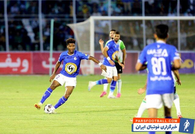 صمد مرفاوی : جواد نکونام تیمی گران قیمت اما با کیفیت پایین بسته است