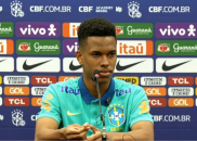 مسینیو ؛ استوائو ویلیان : اسطوره دوران فوتبال من کسی نیست جز لیونل مسی