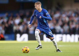 پالمر ؛ پرچم انگلیس و جزیره سنت کیتس و نویس روی کفش های کول پالمر ستاره چلسی