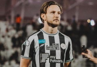 مودریچ ؛ ایوان راکیتیچ : لوکا مودریچ بازیکنی درجه یک و اسطوره کرواسی است