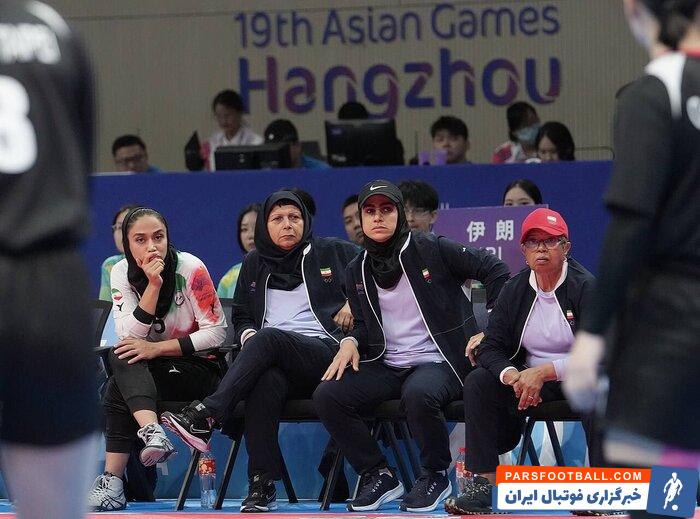 سردرگمی مرد اسپانیایی روی نیمکت پرسپولیس در روز داغ ابدی تیلور بر پیشانی کشتی ایران