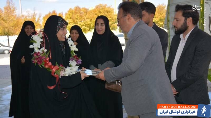 ورزشکار بروجنی مدال طلای خود را به جبهه مقاومت تقدیم کرد