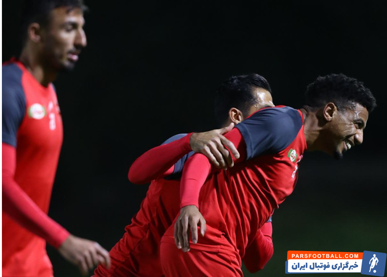 استقبال ویژه وحید امیری به بازگشت ایوب العملود ستاره پرسپولیس به تمرینات گروهی