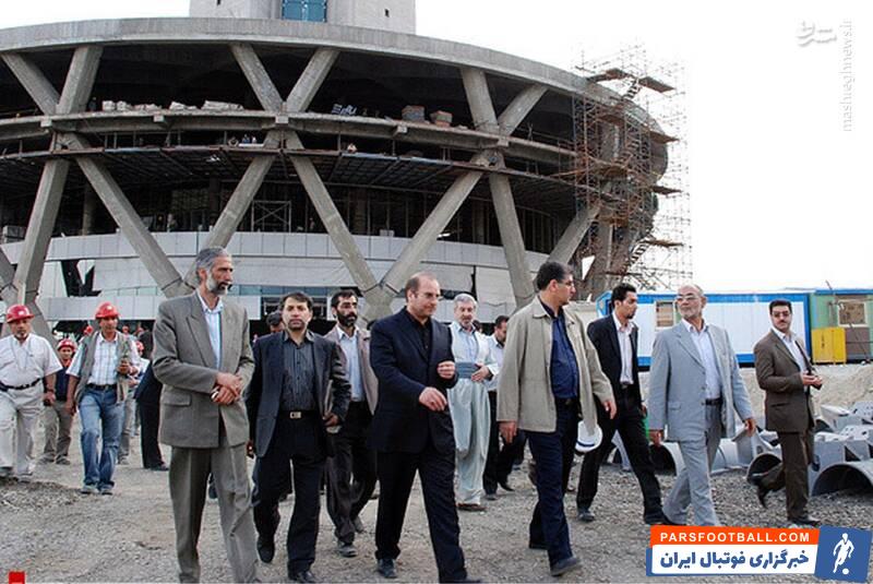 بازی در قلعه‌حسن‌خان مایه سرشکستگی است/ قالیباف ۳۰ ماهه برج میلاد ساخت آقایان در بازسازی آزادی مانده‌اند!/ تیم ملی جای تغییر نسل نیست