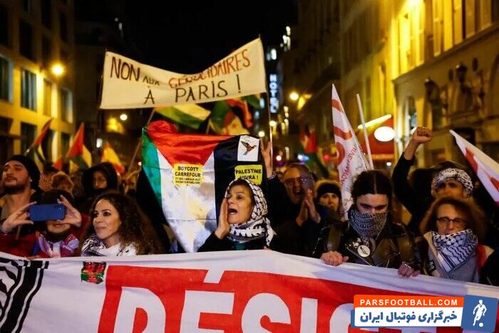 در شب جنجالی استادوفرانس چه گذشت/ فوتبال در زمین خون‌آلود +فیلم