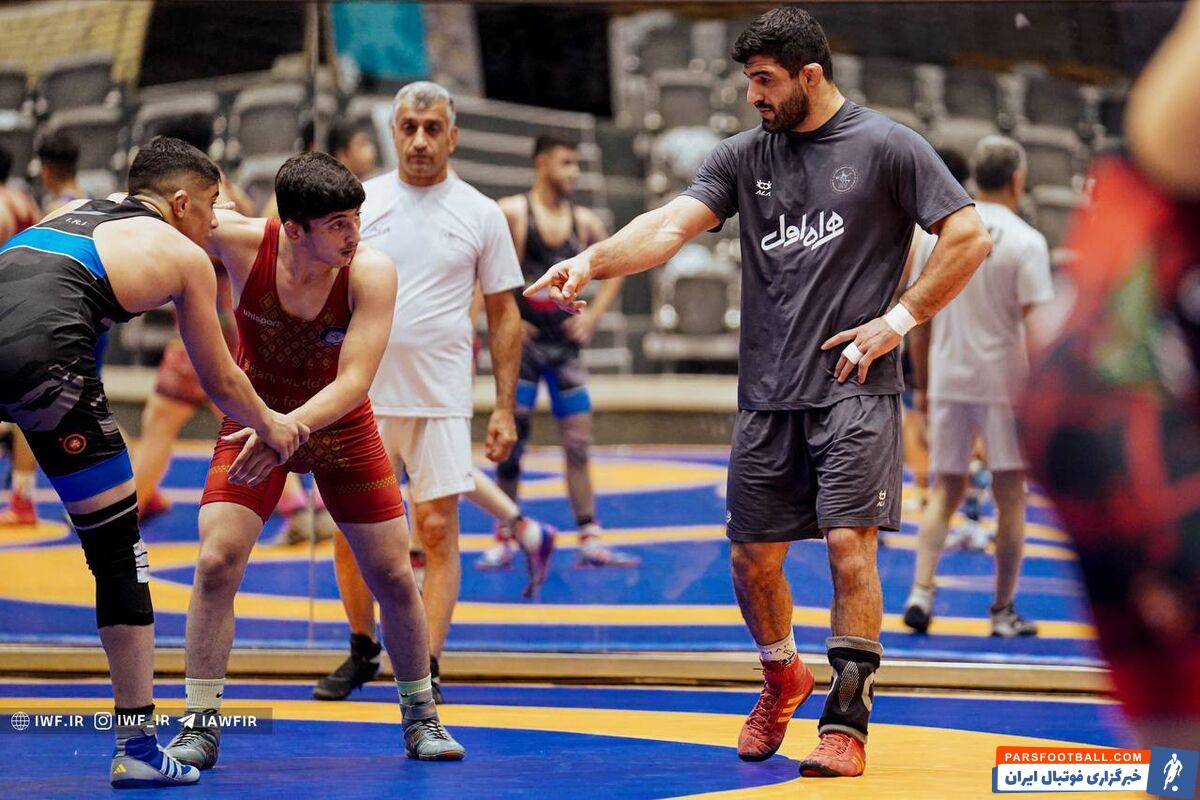 اقدام دسته‌جمعی ستاره‌های تیم ملی؛ سرمربی درخواست کرد! +عکس