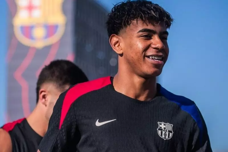 فلیک ؛ بازگشت یامال، تورس و آرائوخو به تمرین بارسلونا