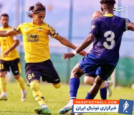 مجبوریم از کادر فنی ایراد بگیریم/ مدافع جوان با حضور ۲۰ دقیقه‌ای‌ پخته نمی‌شود/ بیرانوند هم به پشتوانه جوان نیاز دارد