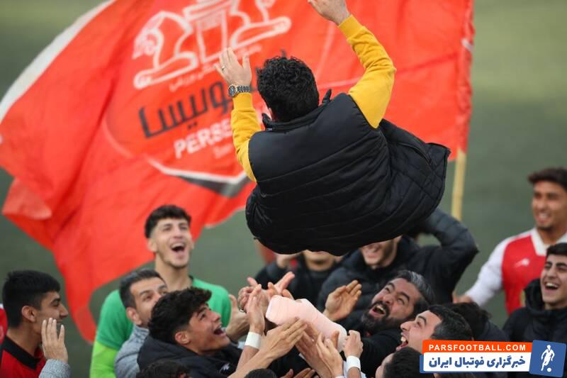 خان‌محمدی: خلیلی از اخراج می‌ترسید/ به جای باشگاه از والدین بازیکنان پول می‌گرفتند!