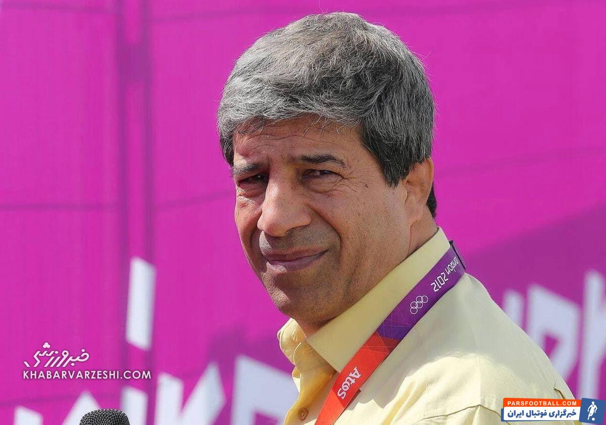 هادی عامل در گفتگو با خبرورزشی؛ شیر مادر و نان پدر را از لوپز کوبایی الهام گرفتم/ کابوسم این است که اشتباهی بگویم نان مادر و شیر پدر!