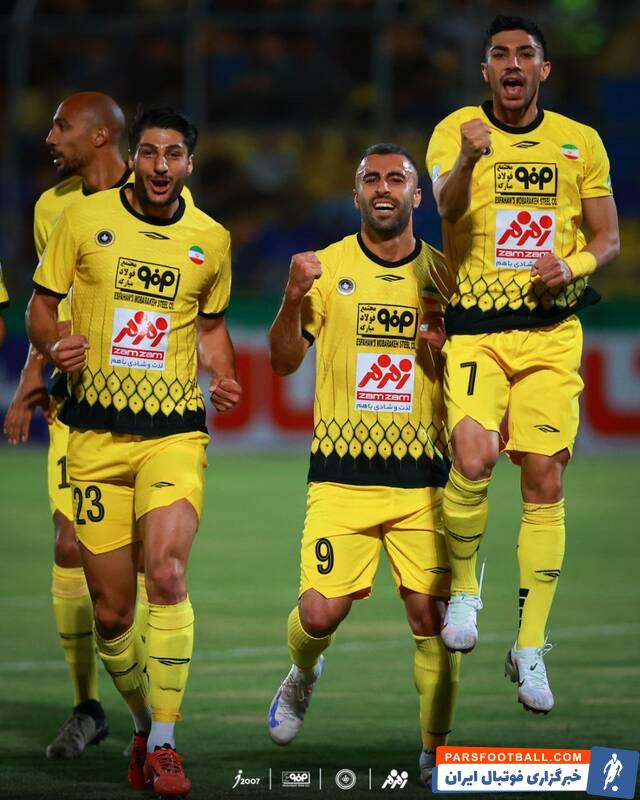 برتری سخت مدافع عنوان قهرمانی در جم