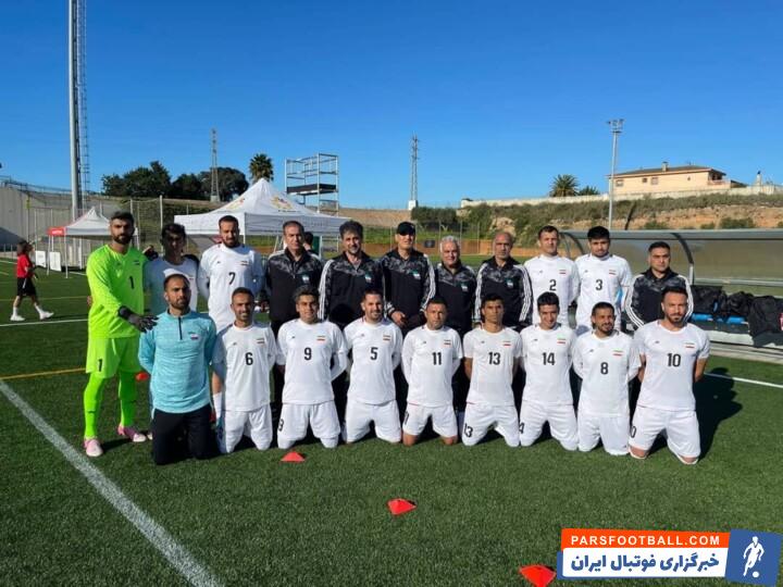 فوتبالیست‌های فارسی قهرمان جهان با استقبال مردم وارد شیراز شدند