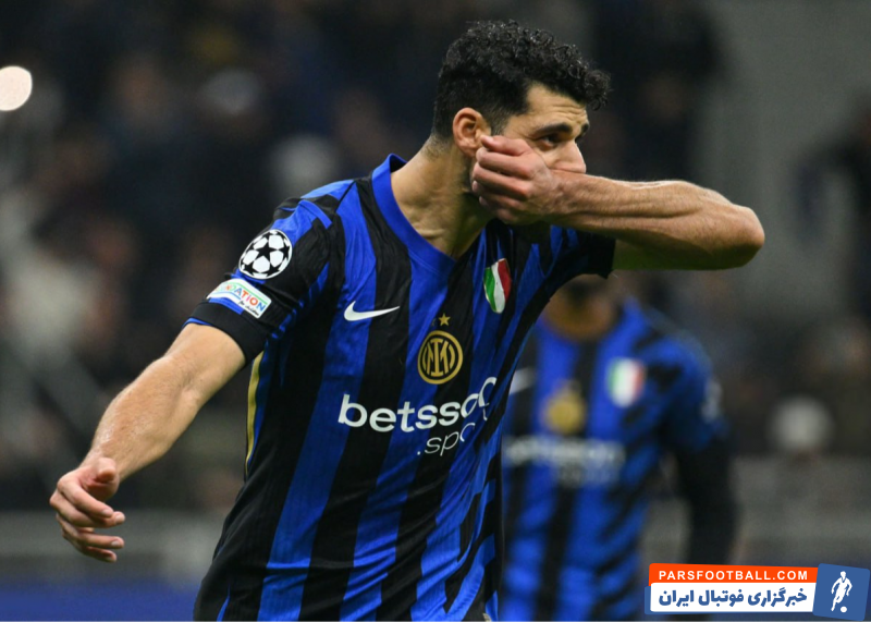 تیم ملی ؛ عکس و امضای مهدی طارمی برای هواداران لائوسی با پیراهن اینتر و پورتو