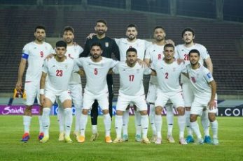 محمد نصرتی : بازیکنان تیم ملی باید مقابل تیم های بزرگ با انگیزه به میدان بروند