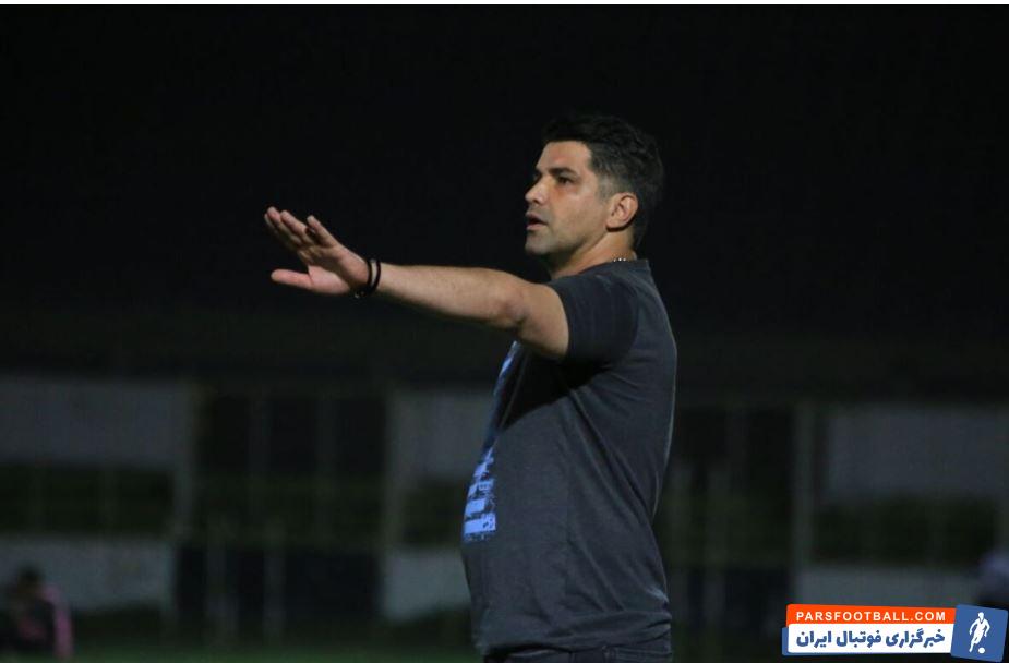 پیروز قربانی : وقتی تیمی نتیجه نمی‌ گیرد دیواری کوتاه تر از بازیکنان پیدا نکنید