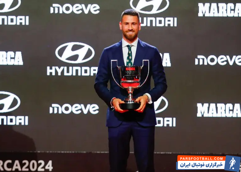 اونای سیمون دروازه‌بان اتلتیک بیلبائو برنده جایزه زامورا 