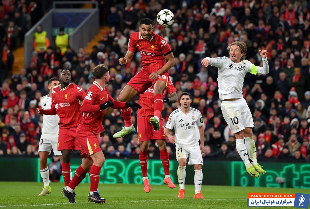 خاکپو ستاره جوان هلندی : خداوند با متکبران مخالفت میکند، اما به فروتنان لطف مینماید