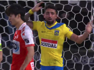 صیادمنش ؛ تصویر دو موقعیت از دست رفته از سوی صیادمنش در دیدار وسترلو