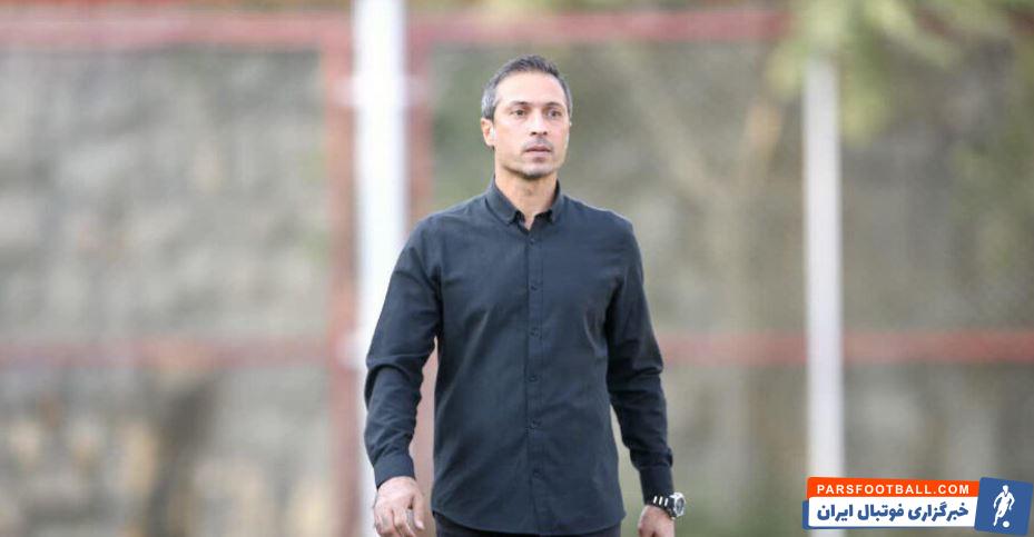 فرزاد آشوبی : کریم باقری می تواند سرمربی دائمی باشد