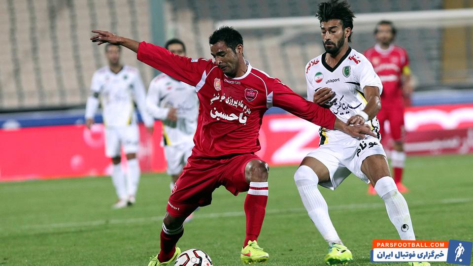 مایکل اومانیا در پرسپولیس