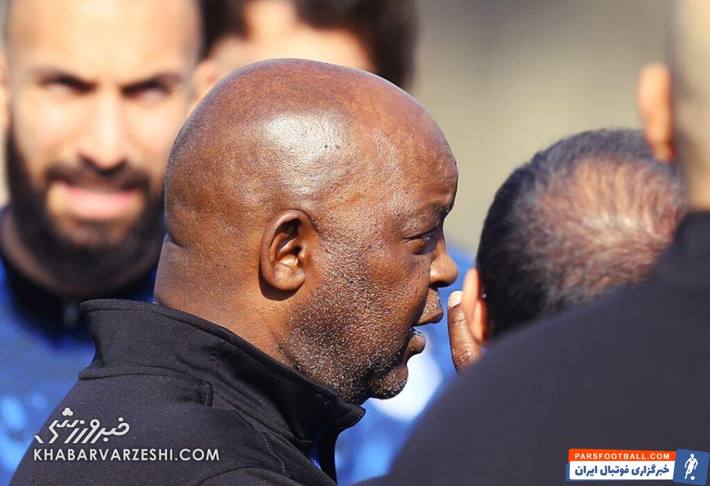 گل‌محمدی بیشتر دوست دارد به استقلال نبازد تا برنده باشد/ چون مهاجم نداریم باید بیشتر حمله کنیم!