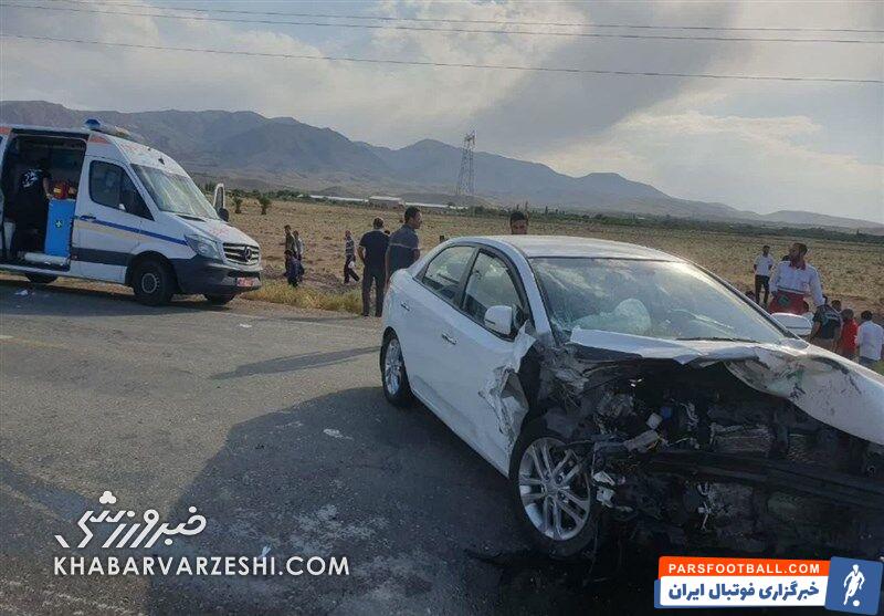 حسن روشن از تصادف وحشتناک خود می‌گوید؛ خدا هم به من رحم کرد هم به مردم/ با یک صدای وحشتناک از هوش رفتم/ شانس آوردم کمربند بسته بودم وگرنه!