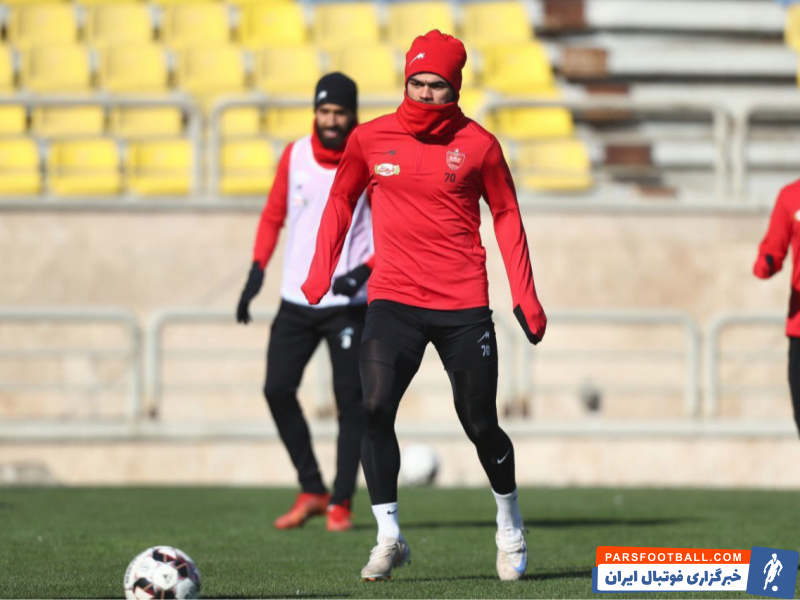 احتمال حضور اوستون اورونوف به عنوان مهاجم در ترکیب پرسپولیس در نیمه دوم