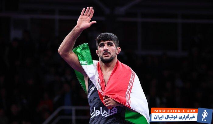 صعود سخت استقلال در جامحذفی و آغاز مدالآوری ایران در وزنهبرداری قهرمانی جهان
