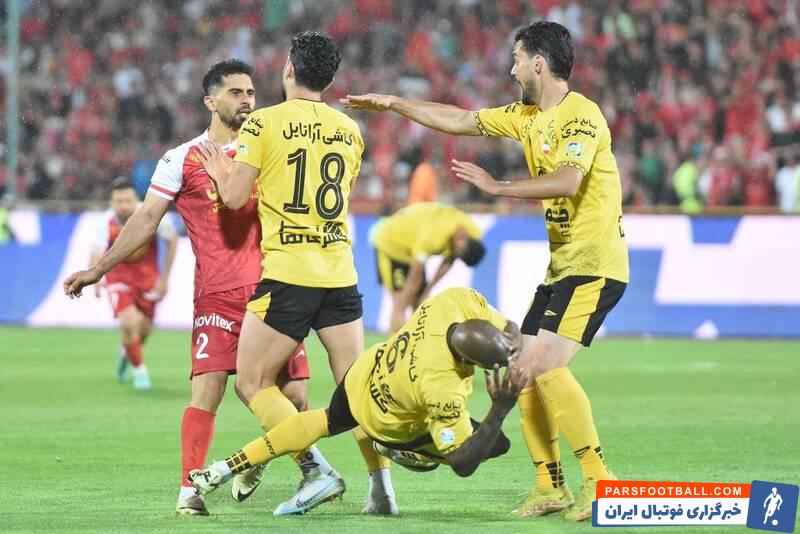 کربکندی: عیار کاترون مقابل پرسپولیس مشخص می‌شود/ گاریدو فوتبال بابرنامه‌ای ارائه می‌دهد