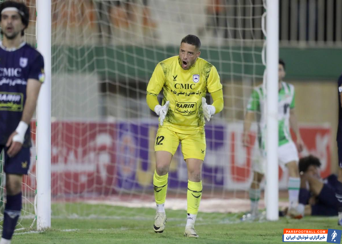 ترکیب منتخب هفته دوازدهم با حضور آقای گلهای تراکتور و ستاره الکلاسیکو