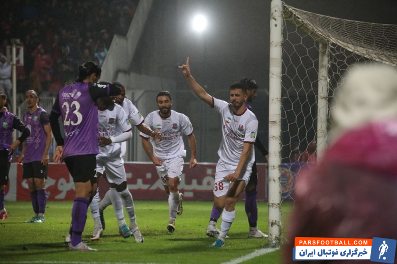 ترکیب منتخب هفته دوازدهم با حضور آقای گلهای تراکتور و ستاره الکلاسیکو