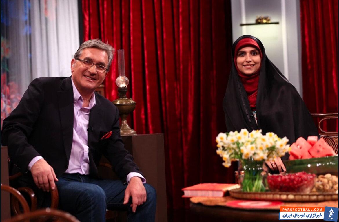 عکس | خاطره‌بازی جالب مجری زن تلویزیون با برانکو در شب یلدا