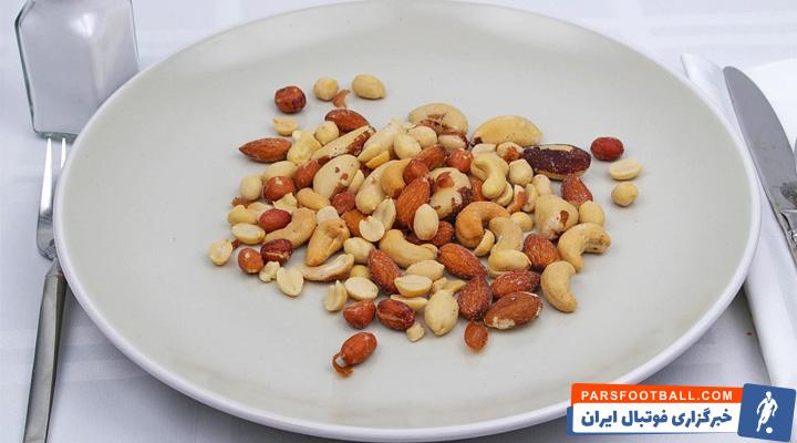 میزان کالری موجود در آجیل؛ آیا آجیل باعث چاقی میشود؟