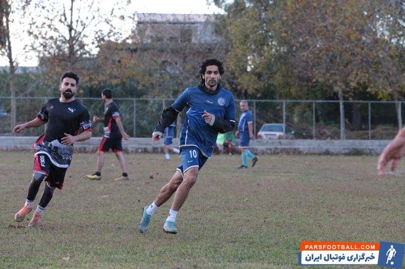 رضا خالقیفر مهاجم پیشین پرسپولیس در مراسم یادبود شادروان مهران اصغری