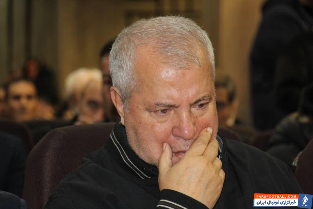 بزرگان پرسپولیس در مراسم ختم بانوی هوادار، درویش با پروین آمد