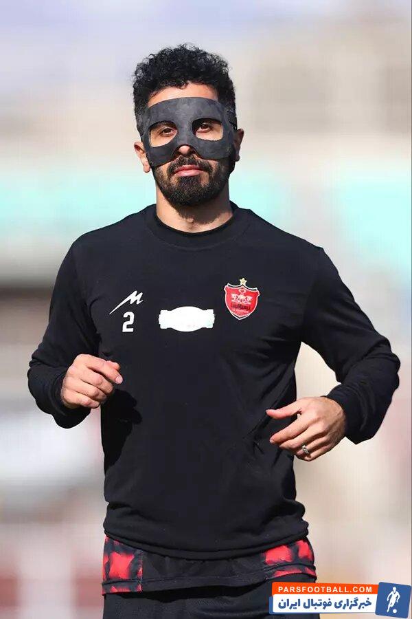 عکس | بازگشت عالیشاه با گارد مخصوص/اسطوره پرسپولیس مهمان تمرین سرخ‌ها شد