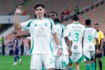 الاهلی دو ستاره خود را برای دیدار با استقلال در اختیار نخواهد داشت