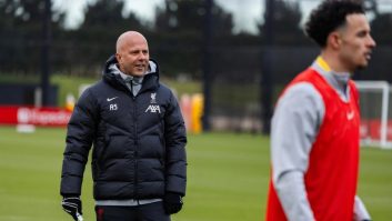 لیورپول به دنبال تقویت پست های مهاجم نوک، هافبک میانی و هافبک دفاعی