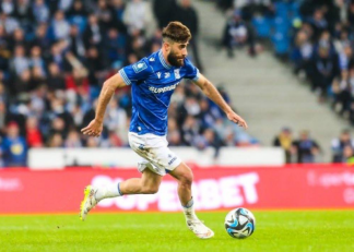 علی قلی زاده گزینه خرید پرسپولیس برای گذراندن تعطیلات به ایران سفر کرد