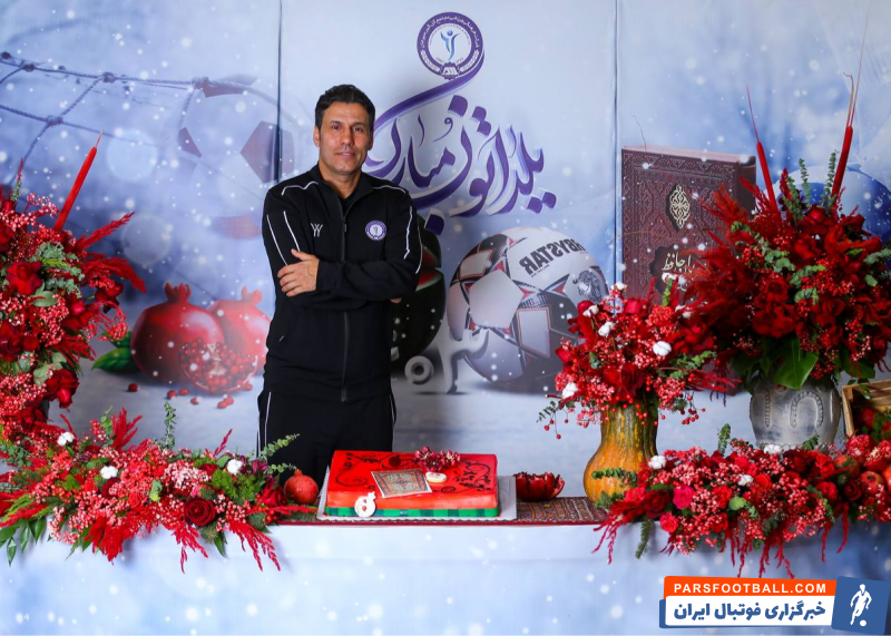 سپاهان ؛ بازیکنان گل گهر در کنار سفره یلدا پیش از دیدار برابر سپاهان