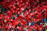 پرسپولیس ؛ هوادار پرسپولیس : با پشت تیم پرسپولیس و آقای گاریدو هستیم