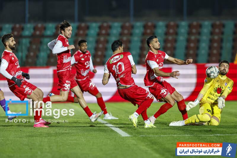 لیگ برتر فوتبال - پرسپولیس و هوادار