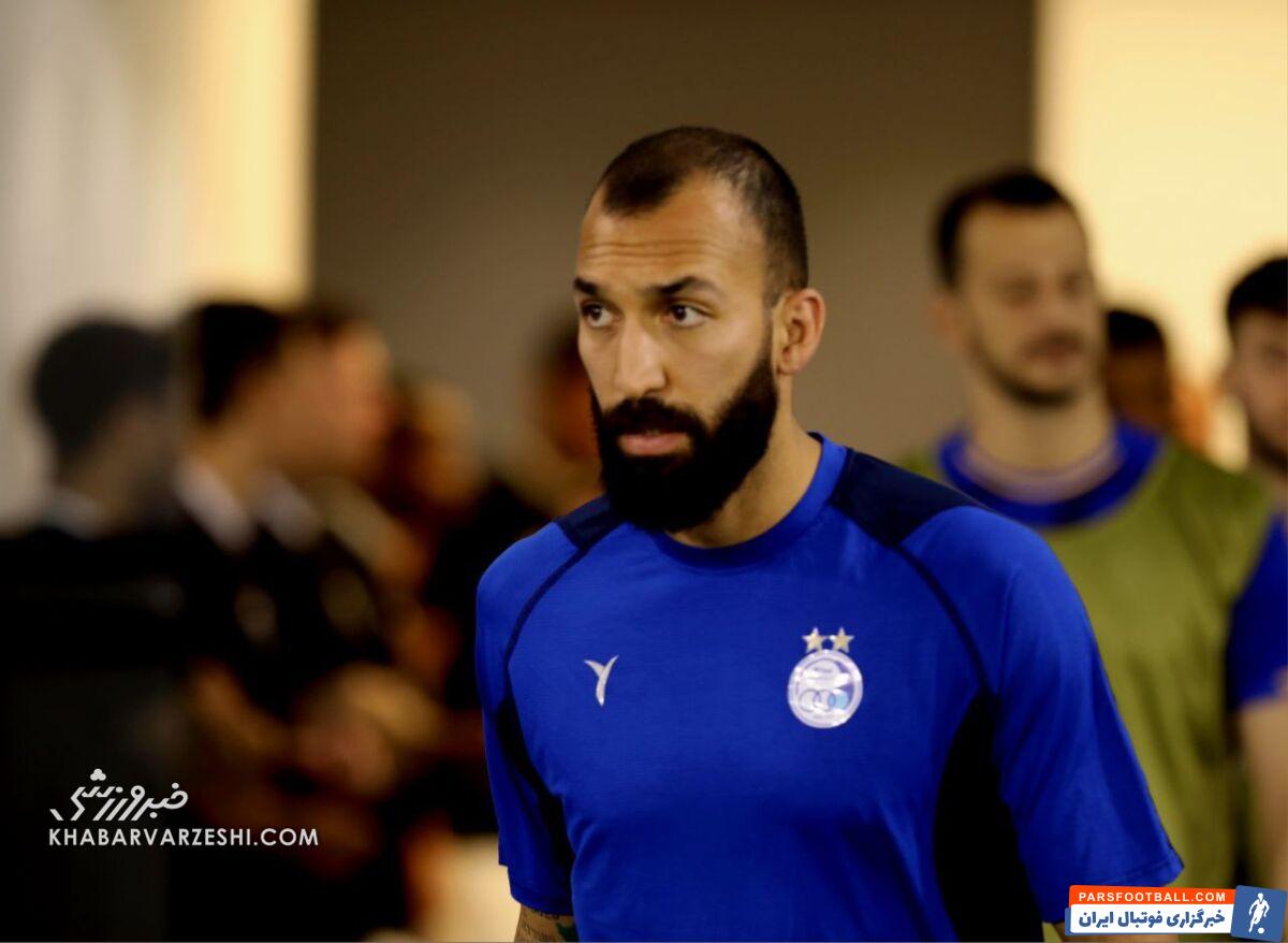 هر کس جای چشمی بود داغ می‌کرد/ حرف‌های روزبه حرف دل کل تیم است/ این نتایج زیبنده استقلال نیست