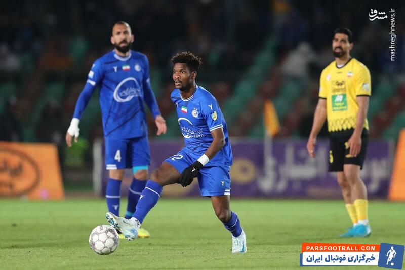 استقلال می باخت هم من راضی بودم/ با این بازیکن ما دیگر به علی کریمی و امید ابراهیمی نیاز نداریم/ حرف‌های روزبه چشمی دلیل دیگری داشت