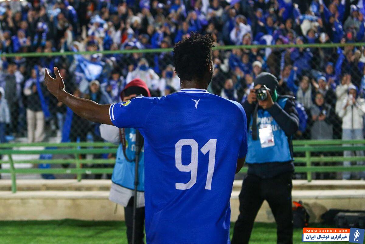 استقلال می‌باخت هم ناراحت نمی‌شدم/ عصبانیت روزبه چشمی دلیل دیگری داشت/ دیگر نیازی به علی کریمی نداریم!