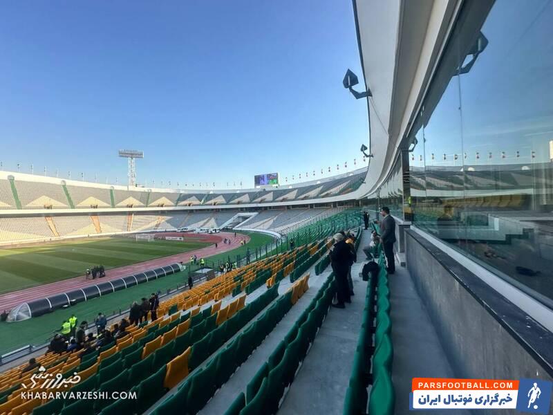 کریم باقری از علی پروین که بزرگتر نیست!/ دو دسته عشق سرمربیگری پرسپولیس هستند که کریم جزو هیچ کدامشان نیست